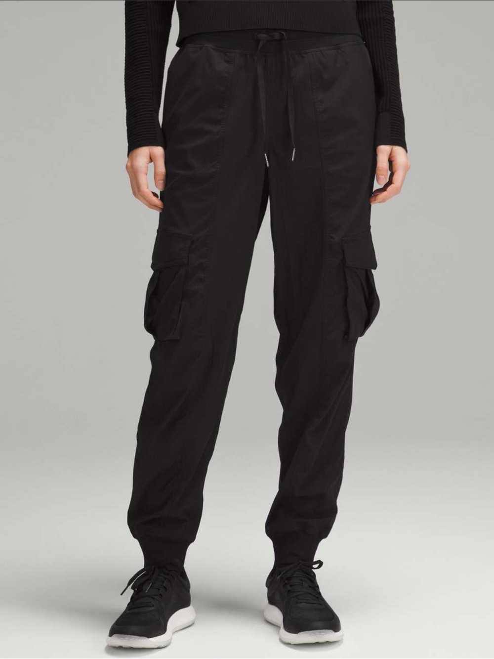 Lululemon Dance Studio Relaxed-Fit Mid-Rise Cargo Jogger Black Size Large